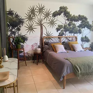 En Drome Tropicale Bed & Breakfast